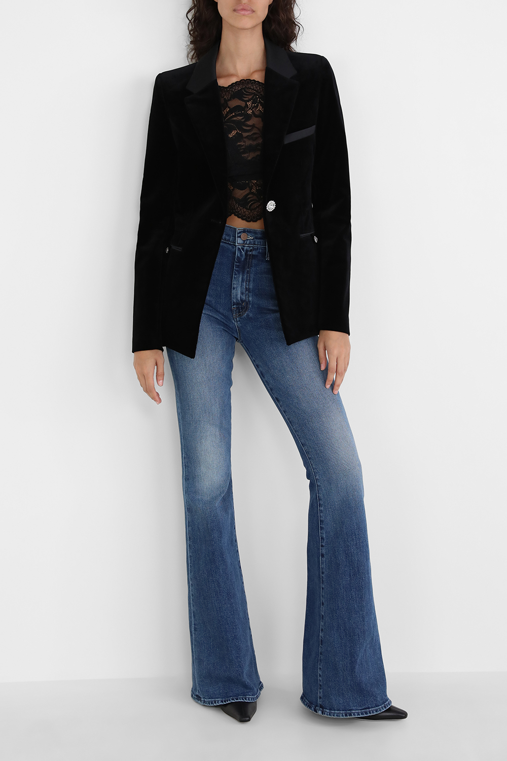 מכנסי ג`ינס בגזרה מתרחבת